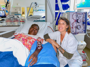 Le docteur Odette Carceles, néphrologue de l'Atir, encourage les patients à pratiquer de l'activité physique, comme partie de leur traitement.