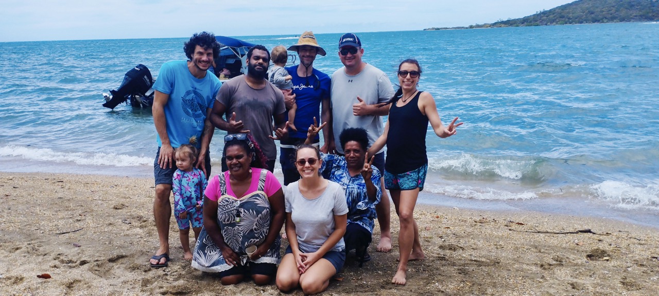 L'unité de dialyse de Koumac, Atir, fête la fin d'année 2024 à la plage en novembre.